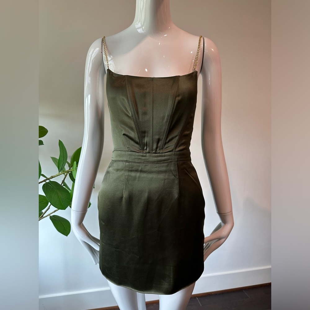NWT Retrofête Easton Dress